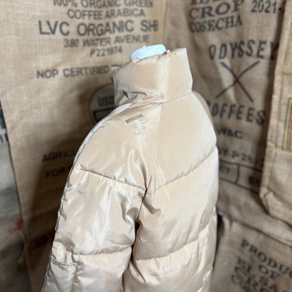 Toast Society Long Puffer Coat Jacket Womens S Oversized Beige Full Zip Snap - Picture 4 of 8